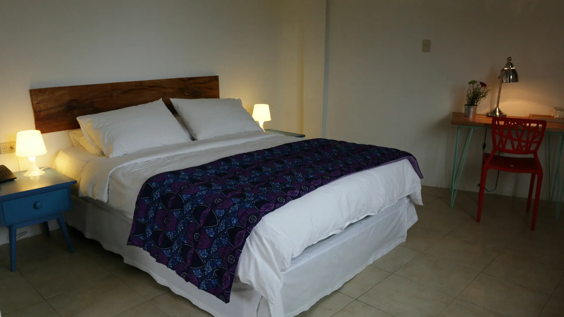 Nazu House Bed & Breakfast Guayaquil Hotel